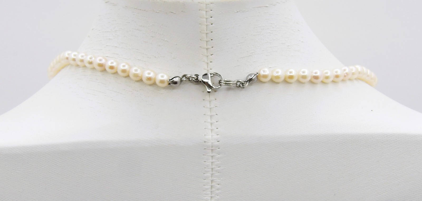 15″ inches White Akoya Near Round Genuine Pearl Necklace Woman Jewelry NK826
