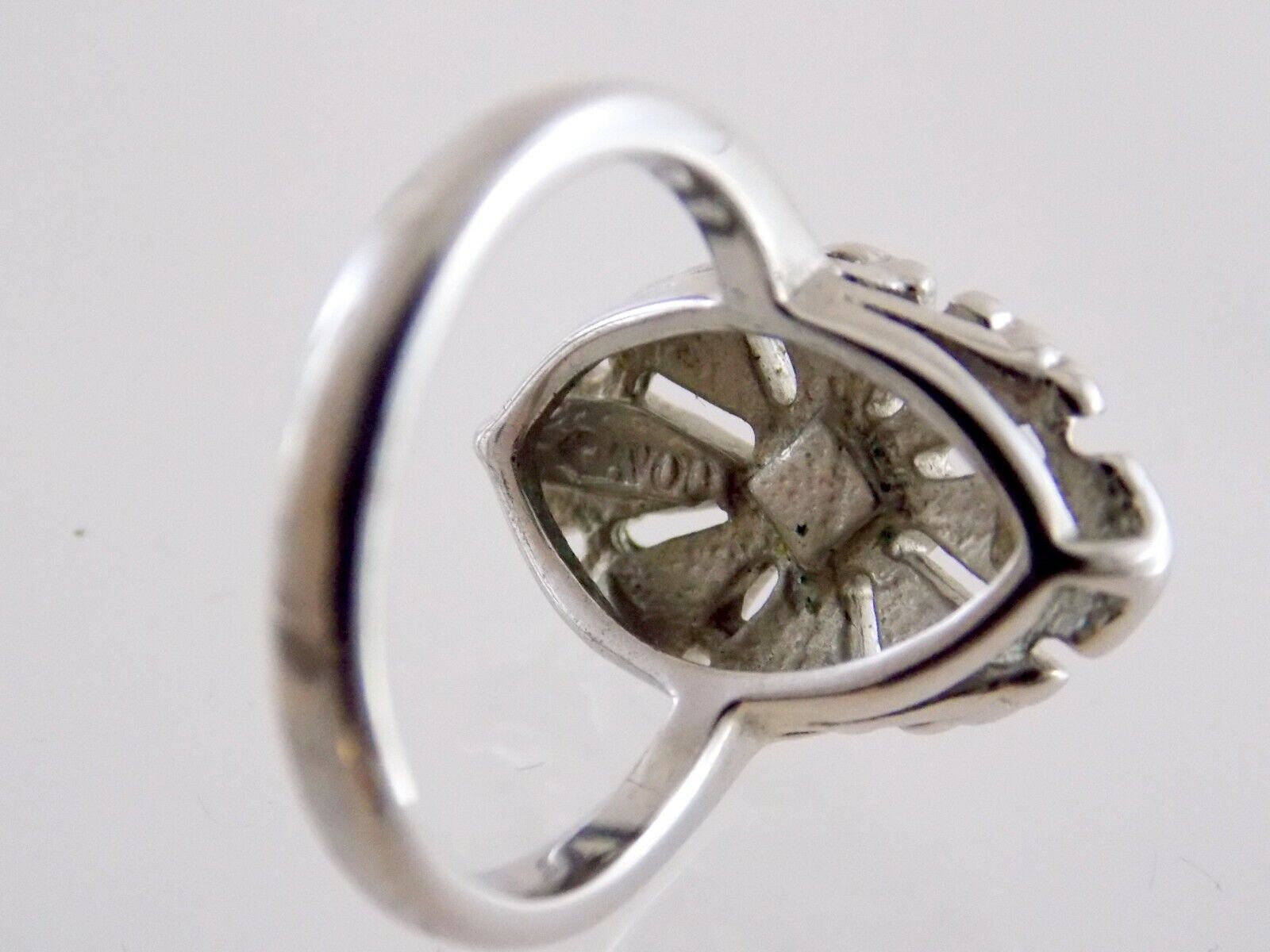 AVON Silvertone Metal and White Cubic Zirconia Ring Size 6 Round CZ Gems 3.8g