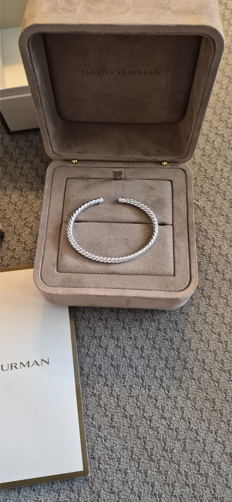 David Yurman 18k White Gold cable bracelet. With Mave’ diamonds