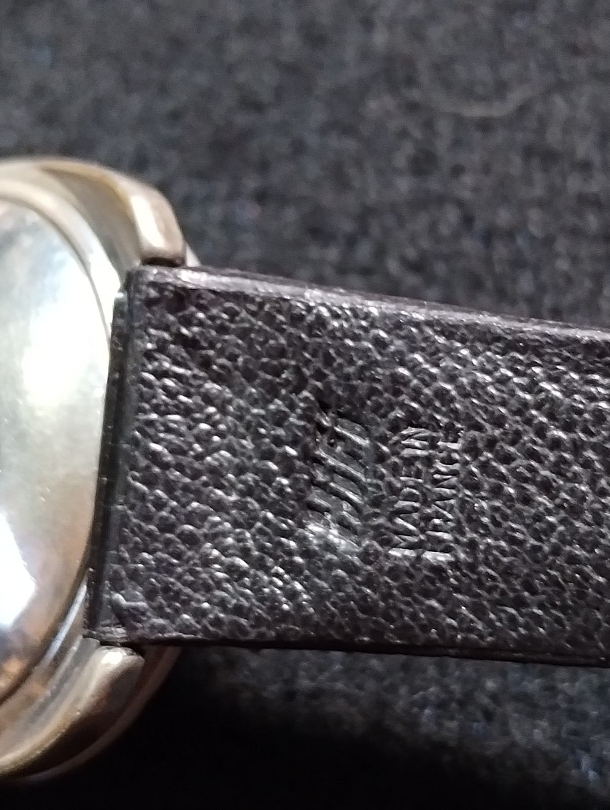 Vintage Timex Electric Dynabeat 35.6mm Black Date Dial Diver Style Watch