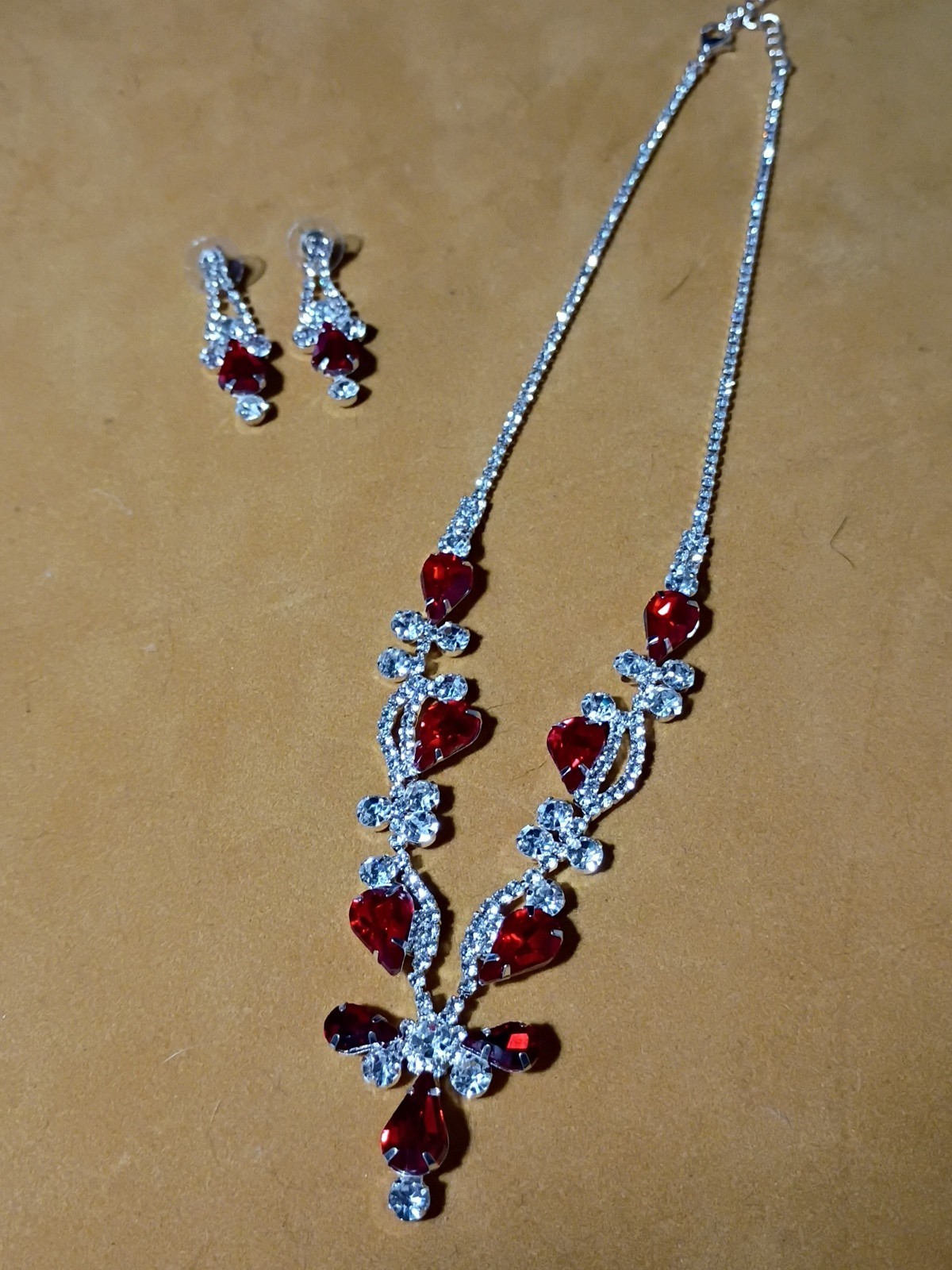 Vintage Sparkly jewelry Set.Red,Dangly, Statement Gorgeous Perfect For A Night