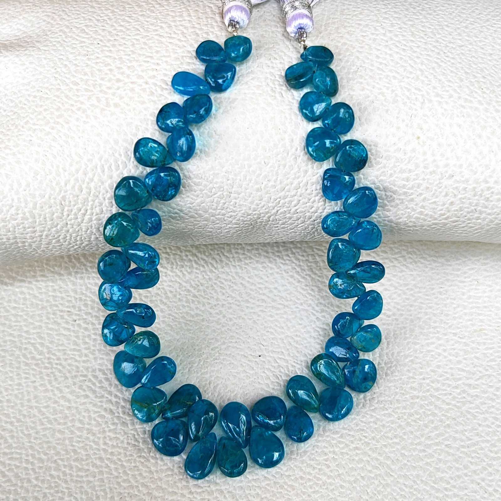 Madagascar Neon Blue Apatite Smooth Pear Shape Beads 6×4 to 8x6mm 7.5″ Strand