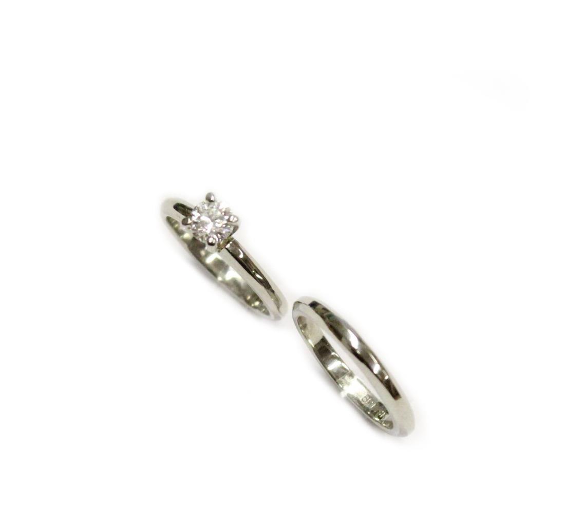 Diamond Ring 0.36ct H SI2 set in 19K white gold + 19K plain band Size-3.5