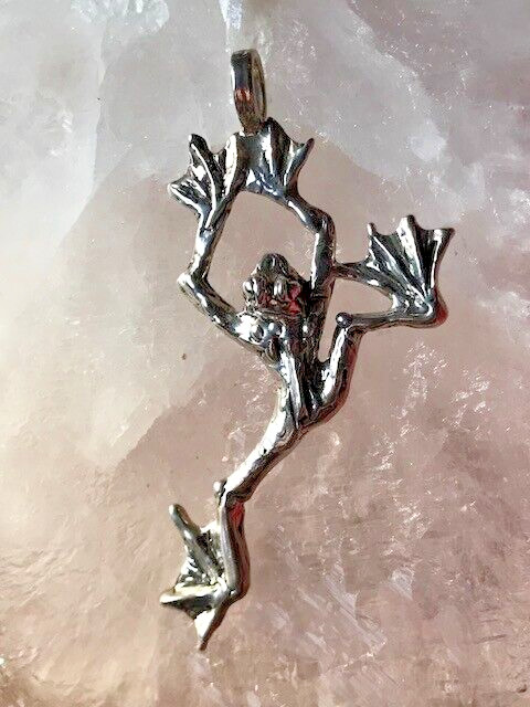 Frog Pendant 925 Kermit Art frog toad signed jewelry original signed JKL 132