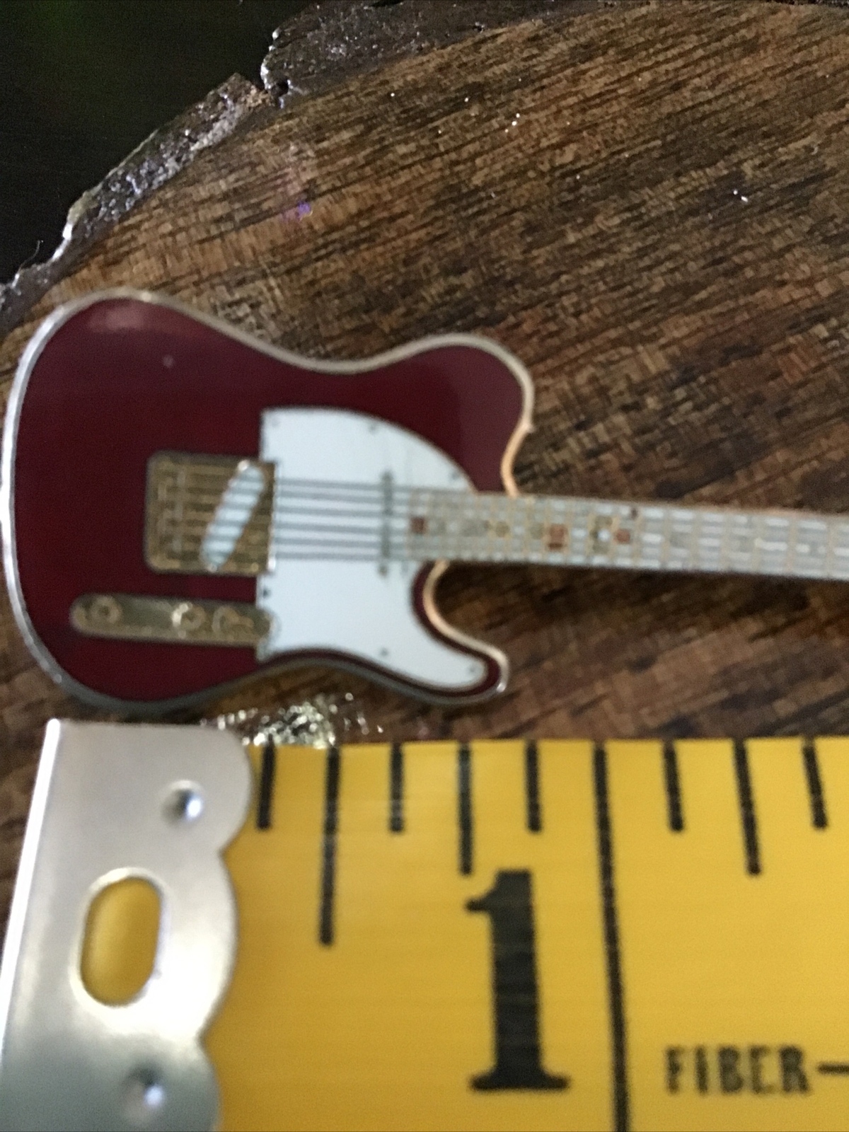 MINIATURE GUITAR PIN BY FUTURE PRIMITIVE U.S.A. *COLLECTIBLE