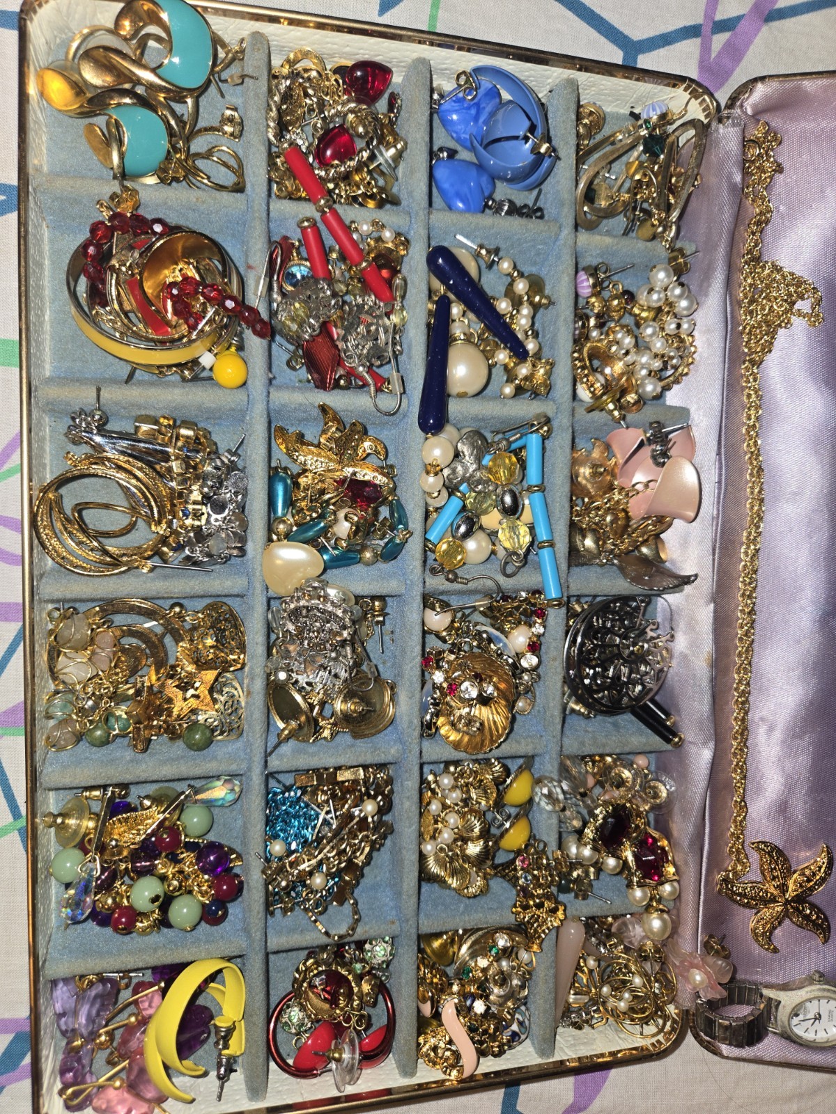 HUGE Avon Vintage Jewelry Lot, Earrings, Pins/Brooch, Necklaces, Bracelet, Rings
