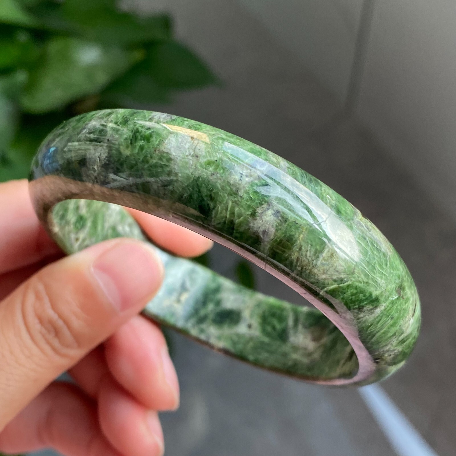 61mm Natural Green Diopside Crystal Quartz Bangle AAAA 5