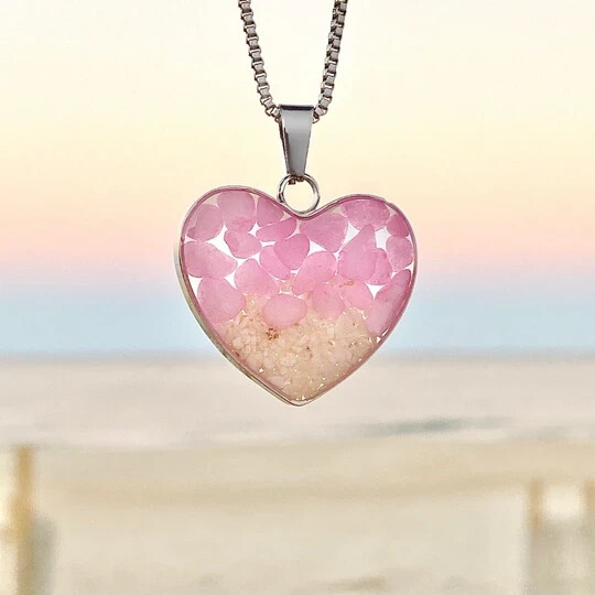 💖PINK PEBBLES WITH WHITE SAND HEART SHAPED PENDANT AND NECKLACE