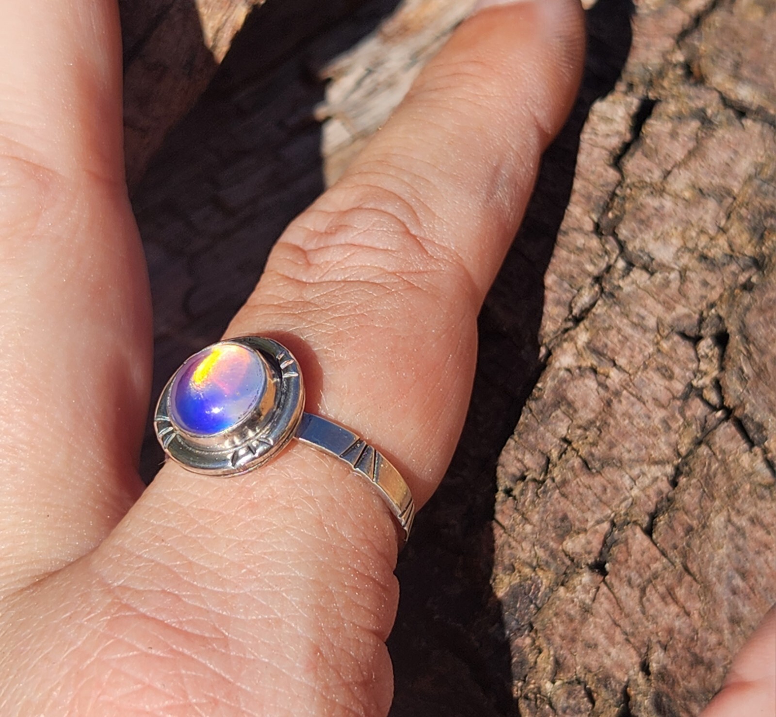 Aurora Opal Handmade Sterling Silver 925 Round Ring, Size 9 Pink Purple