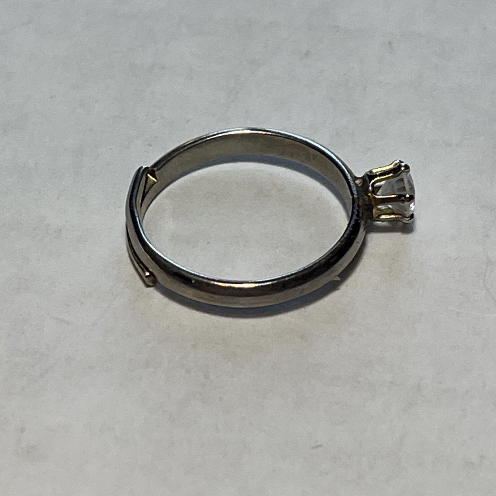 Vintage Silver Tone Solitaire Adjustable Ring Size 4.5 – 8