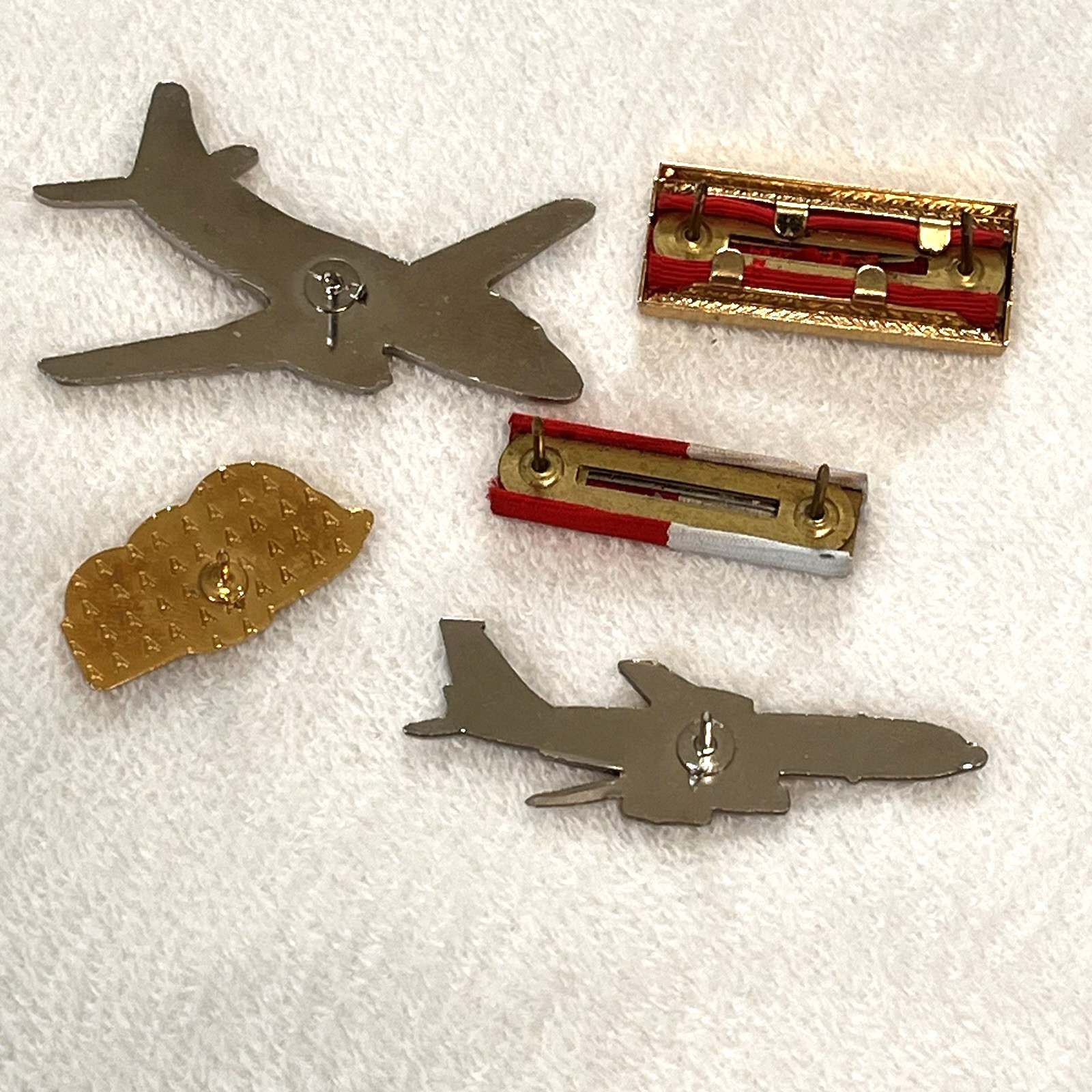 Collection Vintage Junk Drawer Lot Tie Bars Lapel Pins Single Cufflinks 38 Items