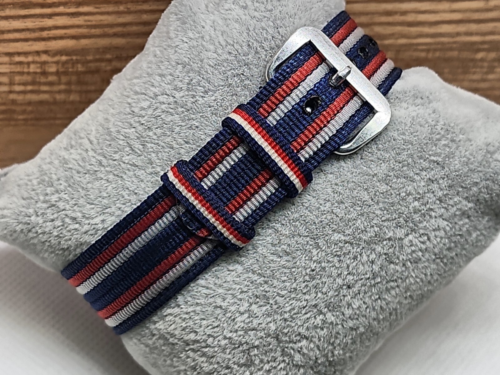 1960’s-1970’s NOS 16mm Red, Wh, Blue Nylon Thread Thru Military Style Watch Band