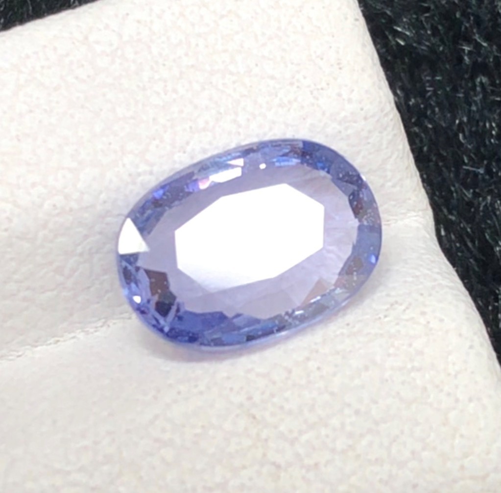 Natural Blue Sapphire – 1.45 Carat | No Heat | No Treatment | Sri Lanka (Ceylon)