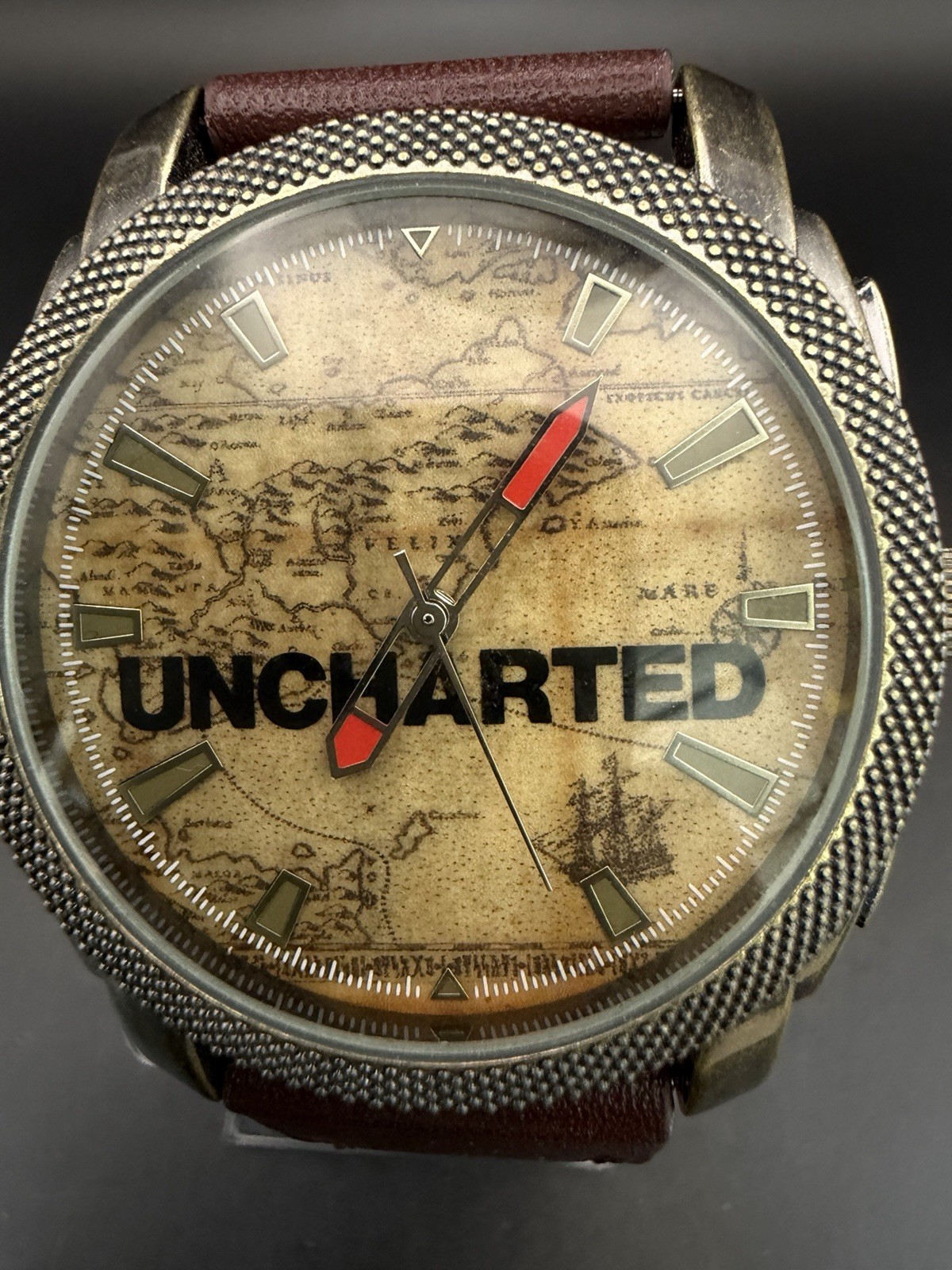 Men’s Sony Uncharted 4 A Thief End Round World Map Dial Brown Leather Watch 07