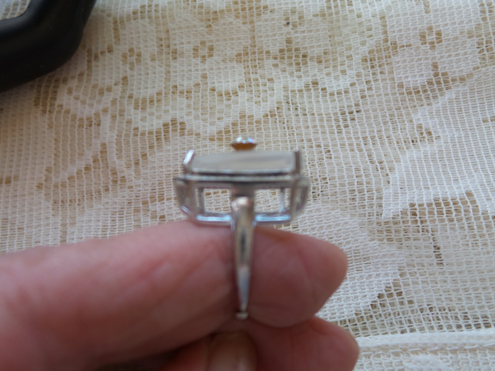 HANDMADE VINTAGE SUNRAY CRYSTAL FROSTED CAMPHOR GLASS RING STERLING SILVER