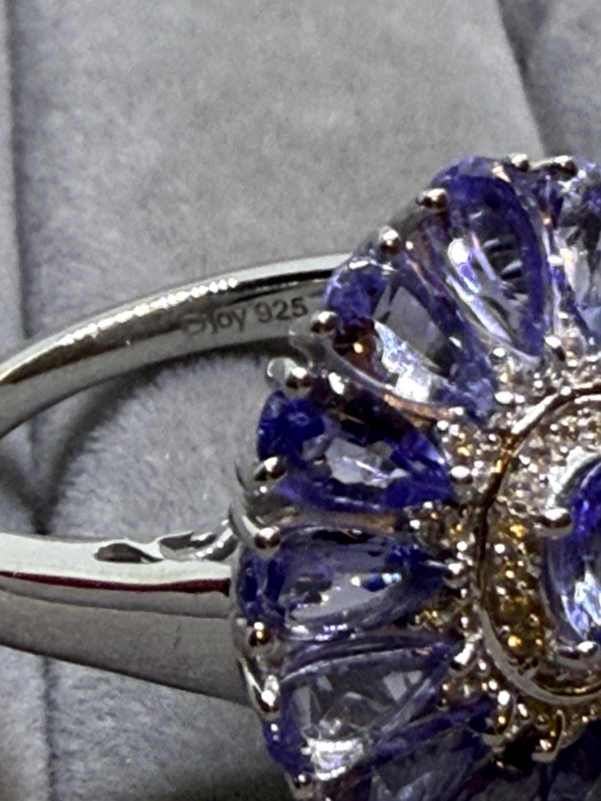 D’Joy Tanz. ,White Zirc. Blue Flow. Ring In Rhod. Over Ster. Silver Sz. 6, 3.75