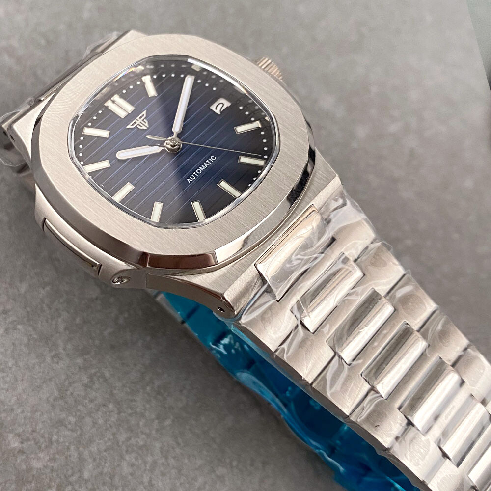 Square 40mm Retro Dress Sapphire 20ATM Green Luminous NH35A Automatic Watches