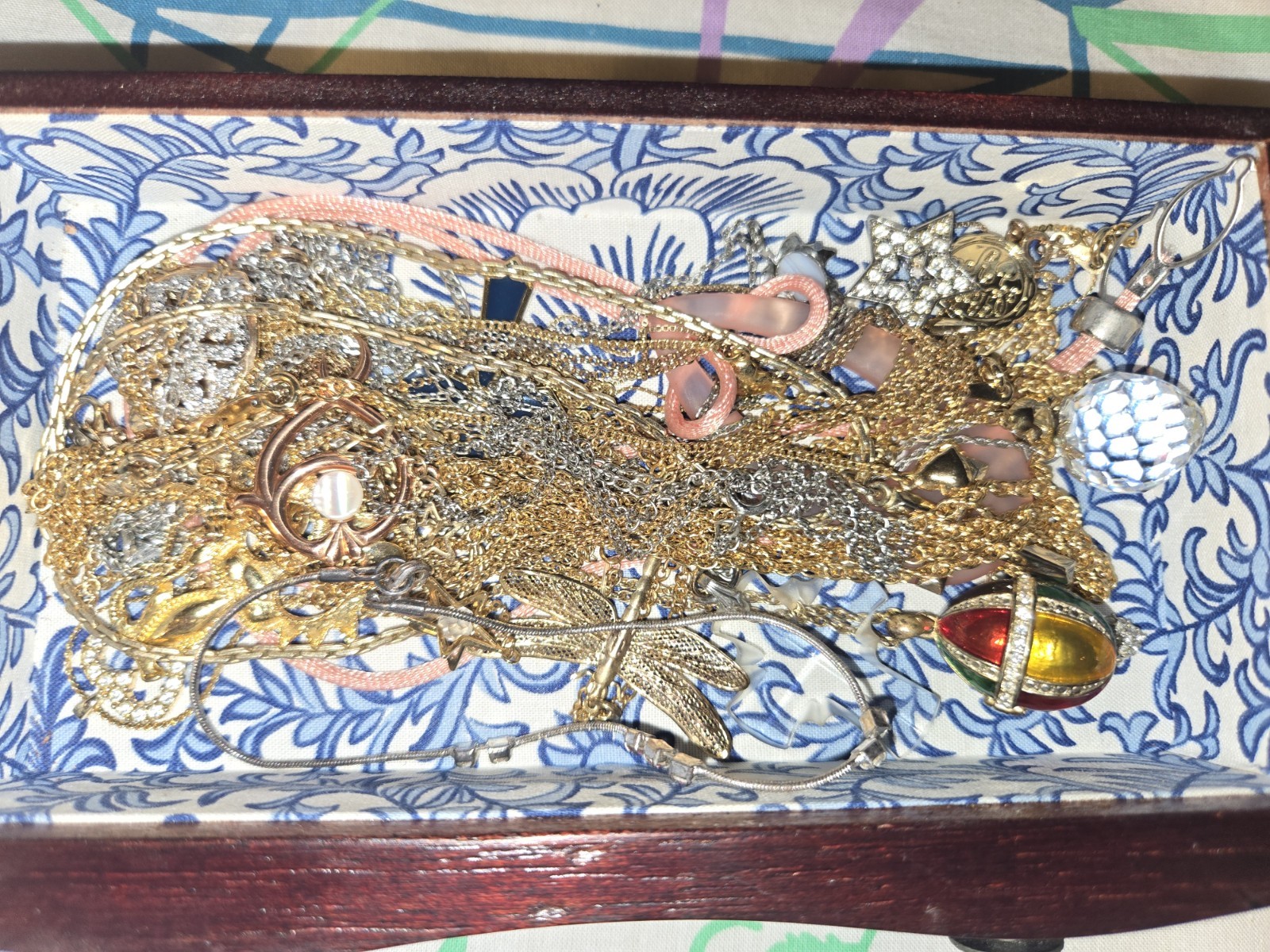 HUGE Avon Vintage Jewelry Lot, Earrings, Pins/Brooch, Necklaces, Bracelet, Rings