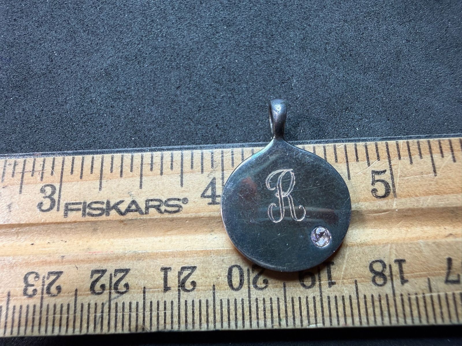 5.67g Vintage Sterling Silver 925 Round Pendant Monogram Letter R Engraved