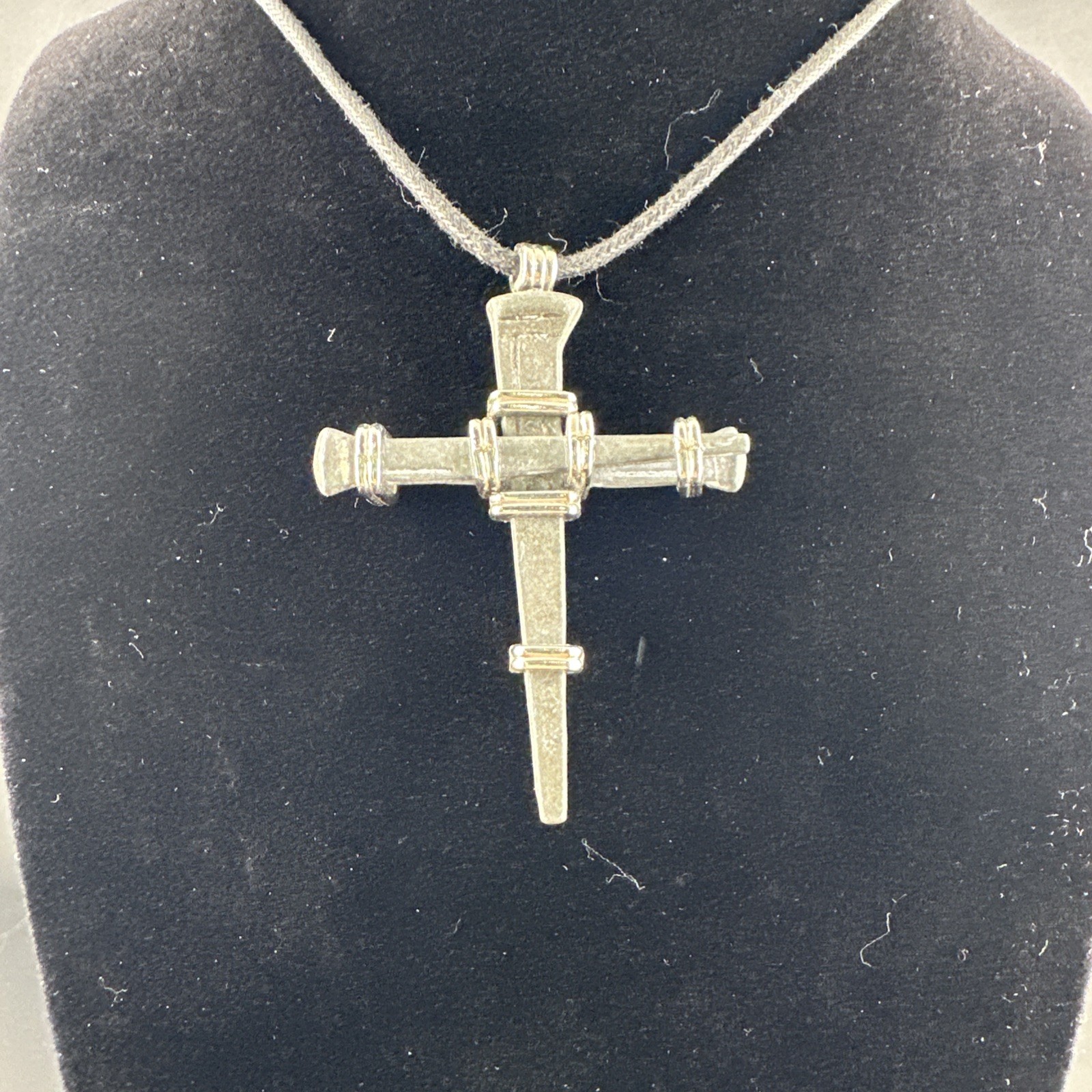 Horseshoe Nail Cross Pendant Necklace For Women | Zinc Alloy | 24″ Nylon Cord