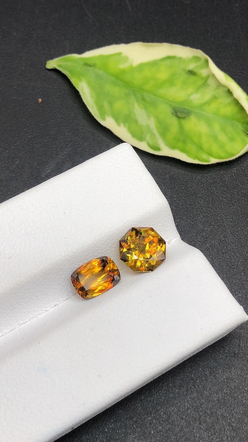 2.80Ct Natural Sphene Pair Golden Green High Dispersion Fire Loose Gemstone Set