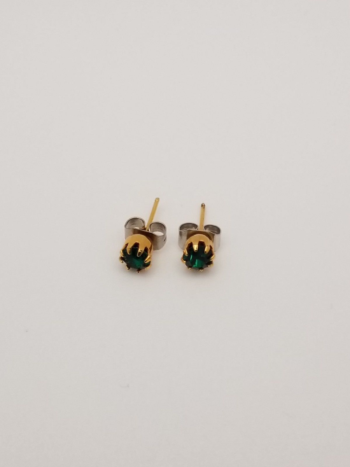 Vintage Gold Tone Stud/ Post Earrings Faux Emerald Dark Green Glass Jewel 4mm