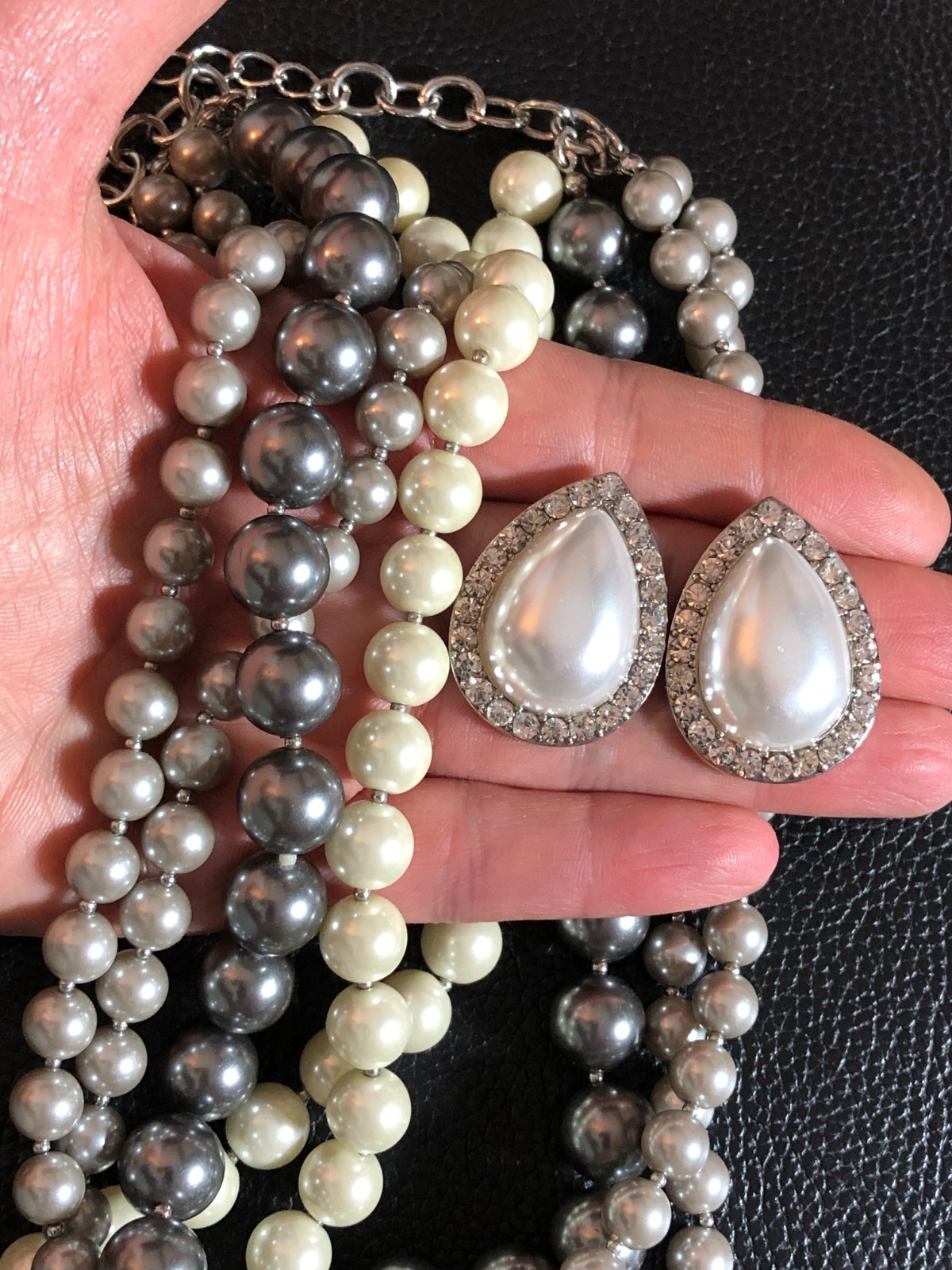 Faux Tahitian Pearl Glass Bead Multistrand Necklace Black Cream Gray Silver 8624