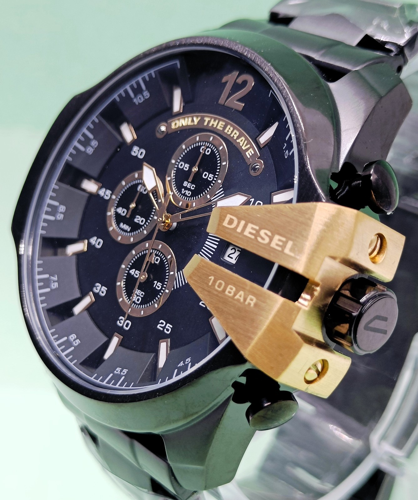 Fabulous Diesel 10 Bar “ONLY THE BRAVE” Chronograph Quartz Men’s Wrist Watch