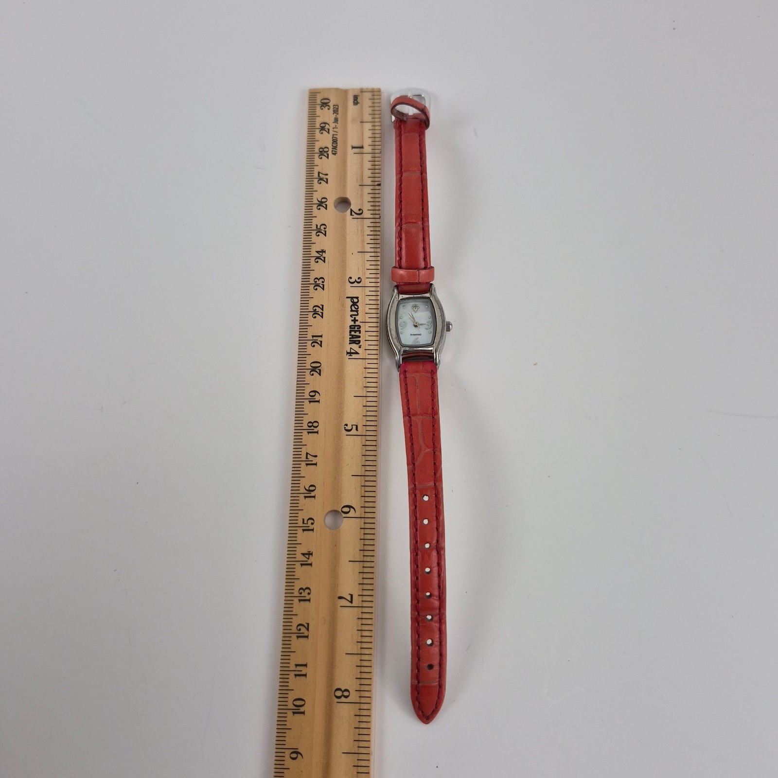 Stuller Vintage Diamond Mother of Pearl Watch Red Leather Strap F325417-1/LS