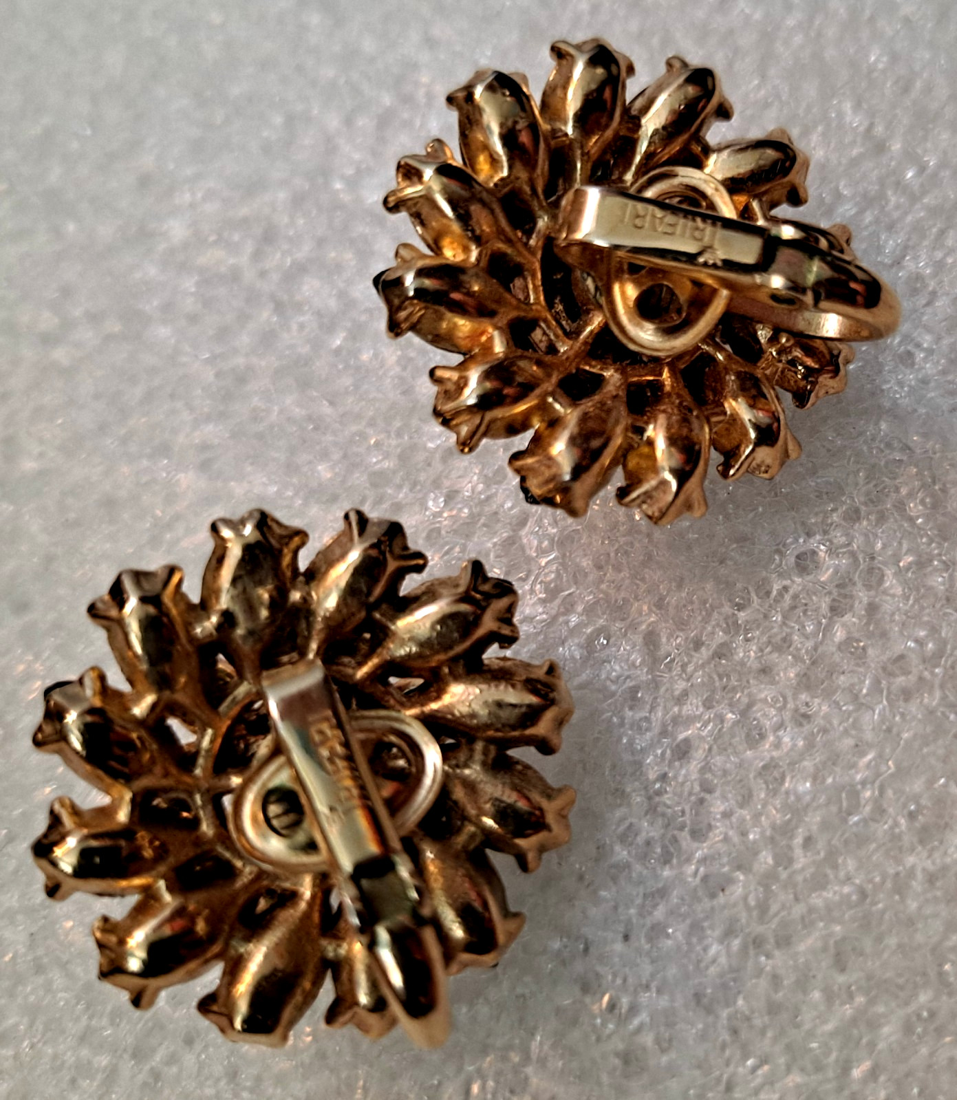 Trifari Rich Green Ira Desert Rhinestone & Aurora Borealis Clip Earrings