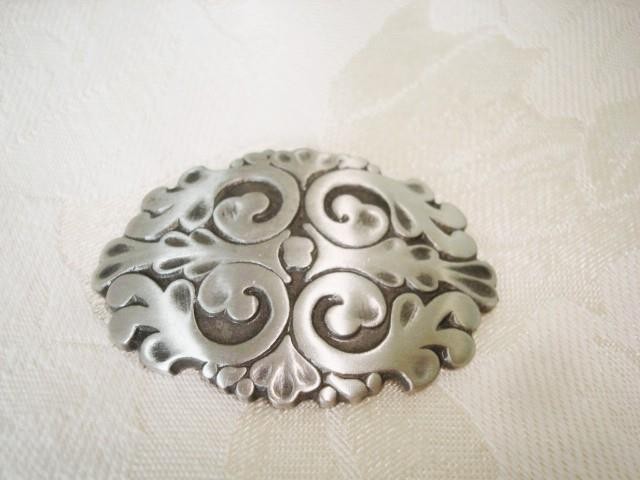 Vintage R. Tennesmed Sweden Pewter Brooch 1 1/2 x 2 1/8 In. KJ