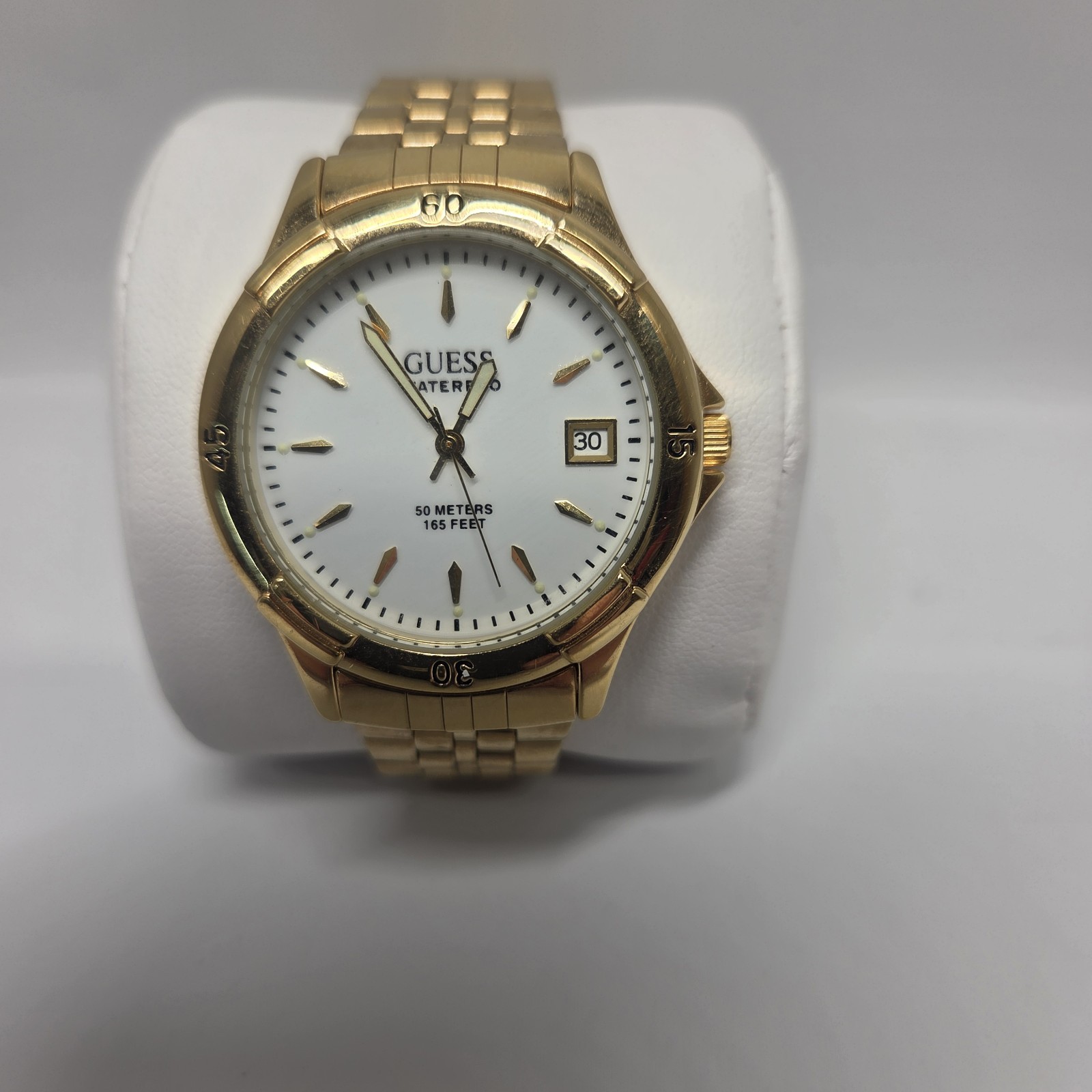 Guess Waterpro White Face Watch 50 Meters 165 Feet Water Resist New Battery
