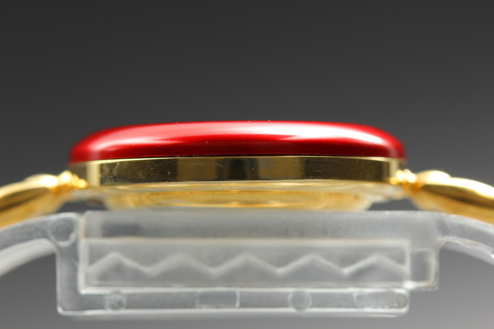 [Exc+5] Vintage Gucci 1100L Change Bezel Red Gold Bangle Quartz Women’s Watch