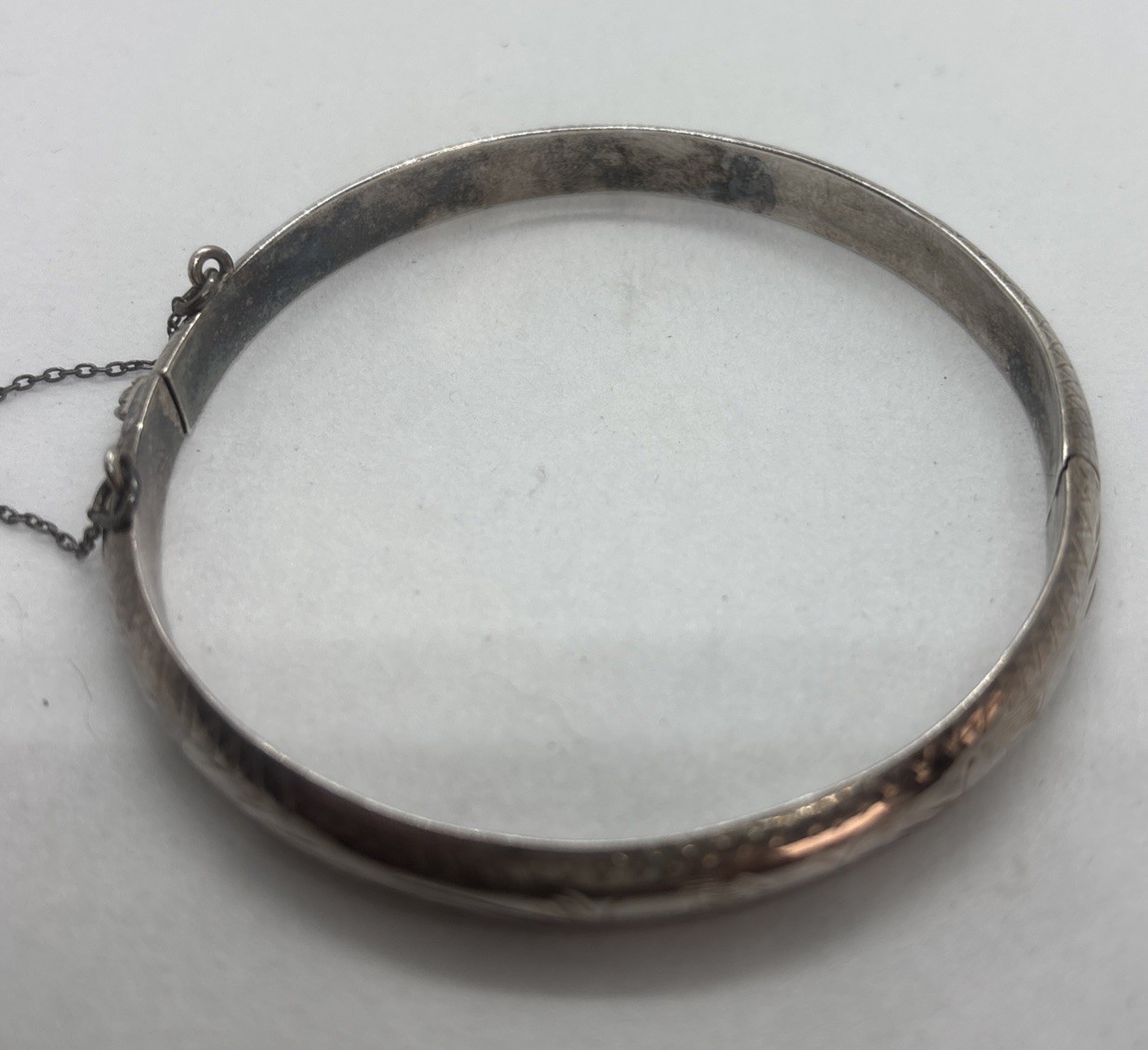 Vintage Sterling Silver Hinged Bangle Bracelet Safety Chain 8.8 Grams Etched