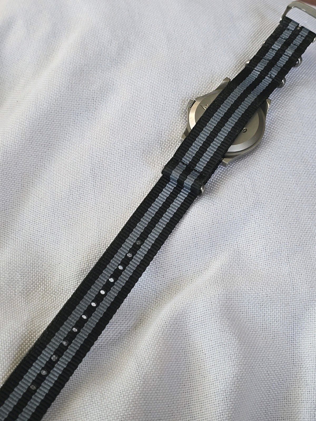 1990 Royal Navy CWC G10 Swiss Made Military Issued Quartz Wristwatch