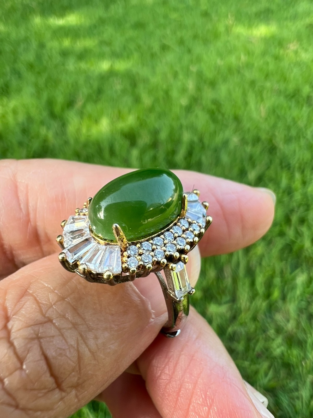 Rich Green Genuine Nephrite Jade Cabochon Ring B02 R