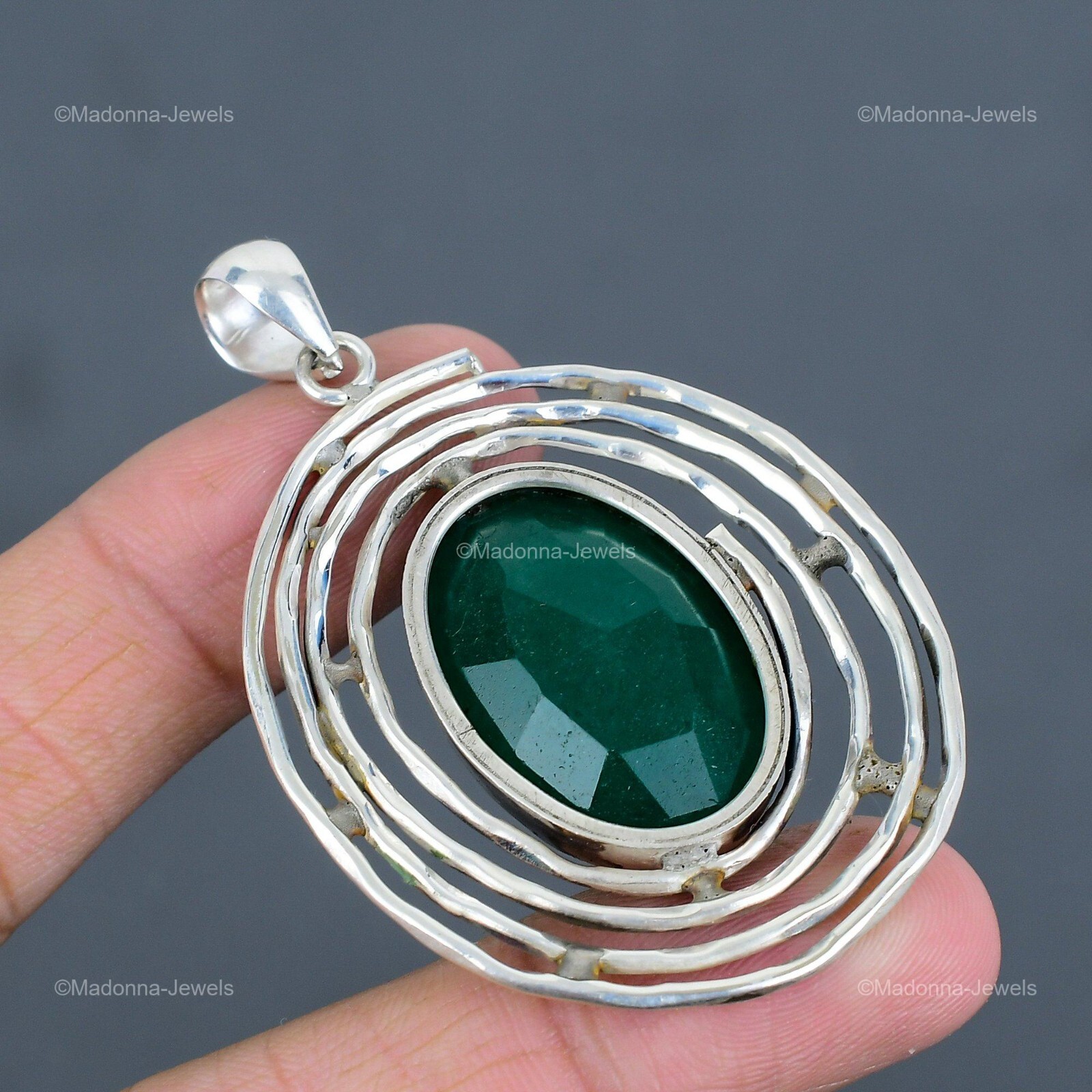 Valentines Deal 925 Silver Oval Zambian Emrald Stone Anniversary Pendant Jewelry