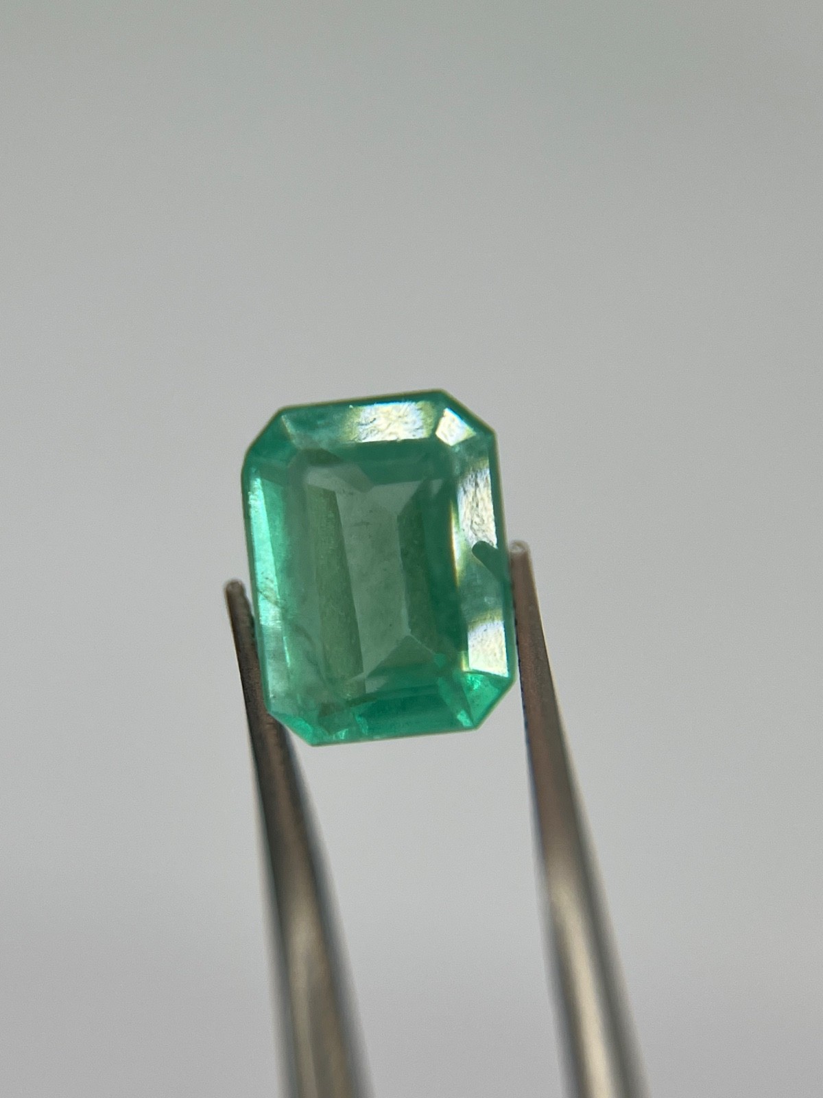 1.55 Ct Natural Emerald Cut Emerald – Bluish Green – 8.00 × 6.18 mm – Loose EM49