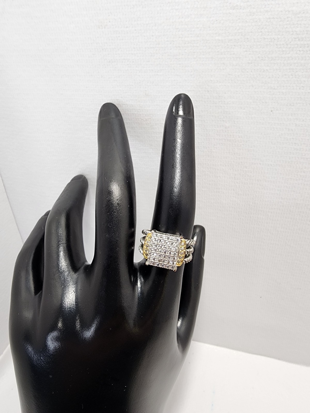 0.46ctw Pave Diamond Rectangular Cushion Ring Sz 6