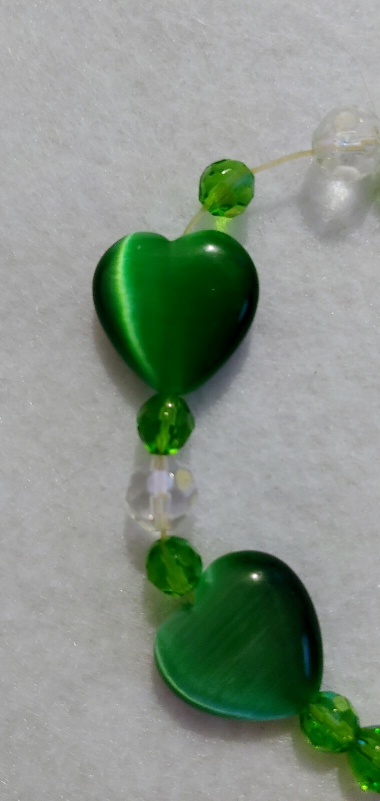 Bracelet Glass Heart & Dangle Beads – 2 in Inside Dia ( 5/8 in HEART ) GREEN