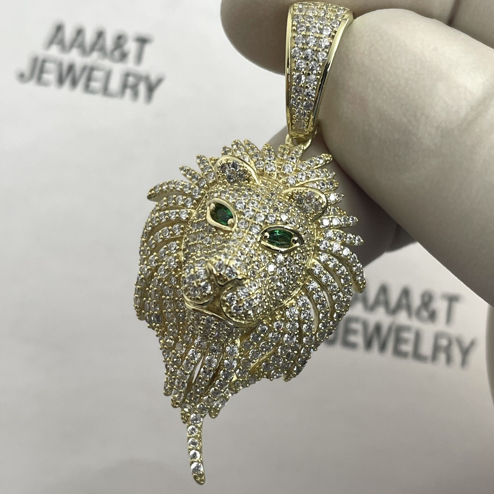 925 Solid Sterling Silver Cubic Zirconia Lion Head Pendant