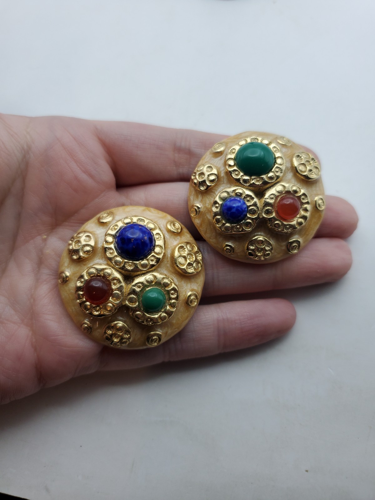 Vtg Mogul Earrings Colorful Cabs Enamel Red Blue Green Gold Tone 1.5″ Signed RLF