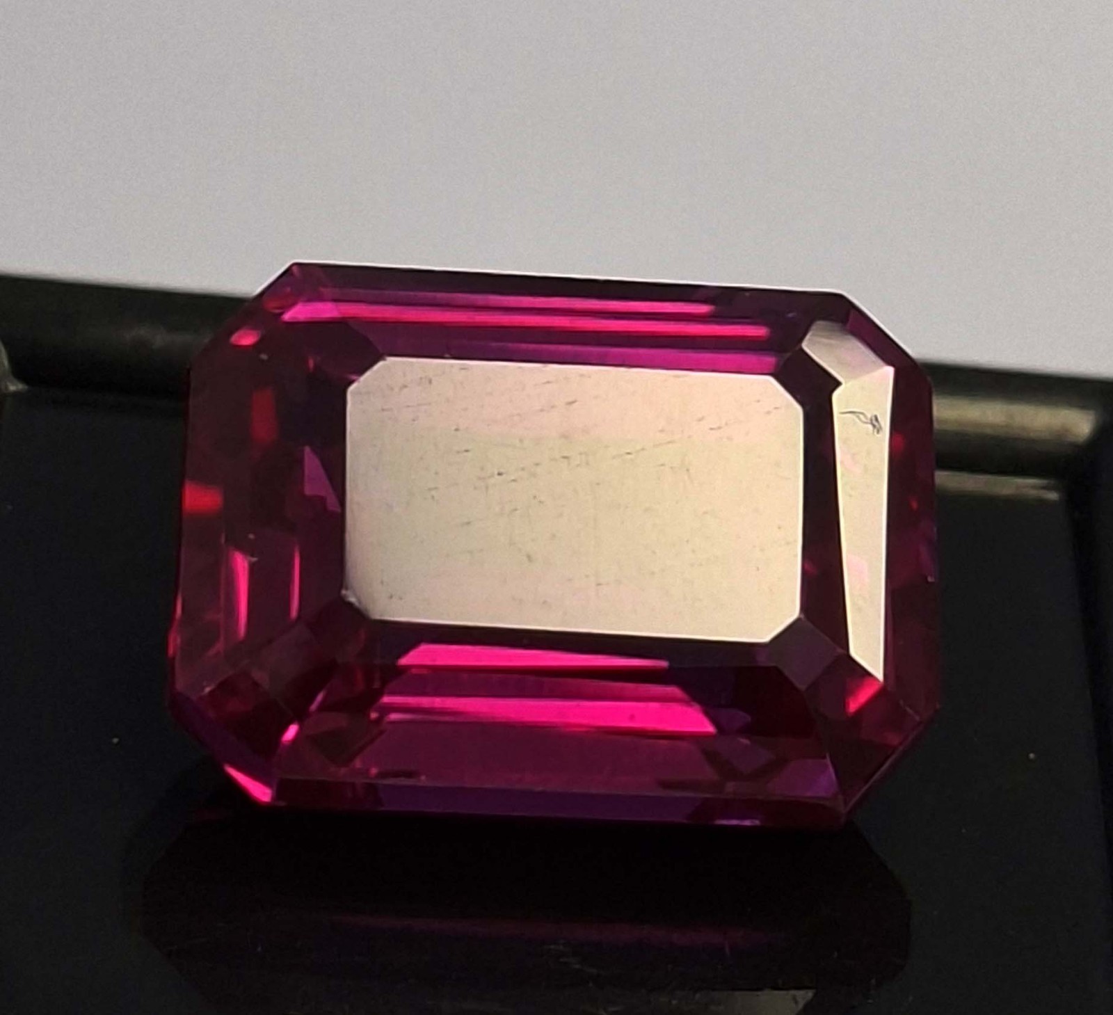Rhodolite Garnet Natural 13-15 Ct Emerald Cut Certified Loose Gemstone SP848