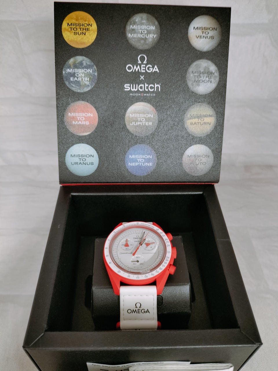Omega x Swatch MoonSwatch Mission to Mars SO33R100 Red Bioceramic Quartz