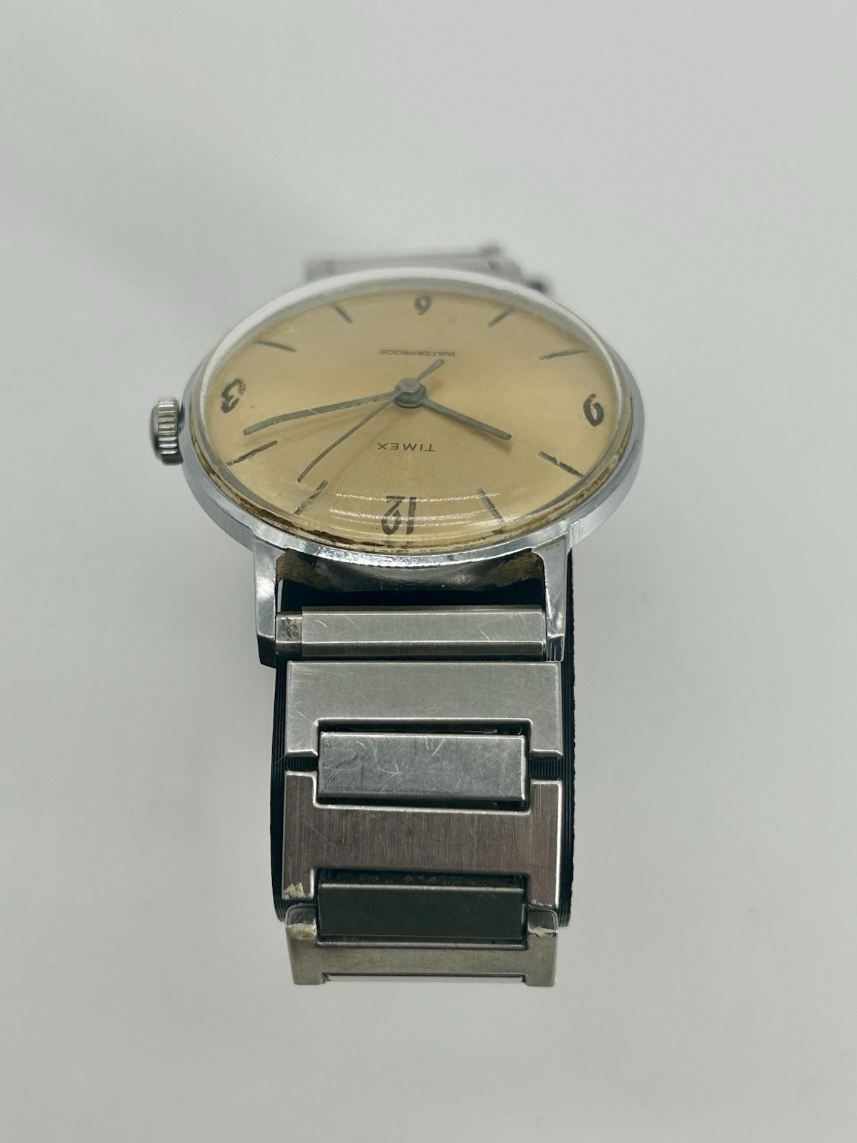 1963 Timex Vintage Mechanical Hand Wind 33mm Gold Sunburst Dial Runs Speidel USA