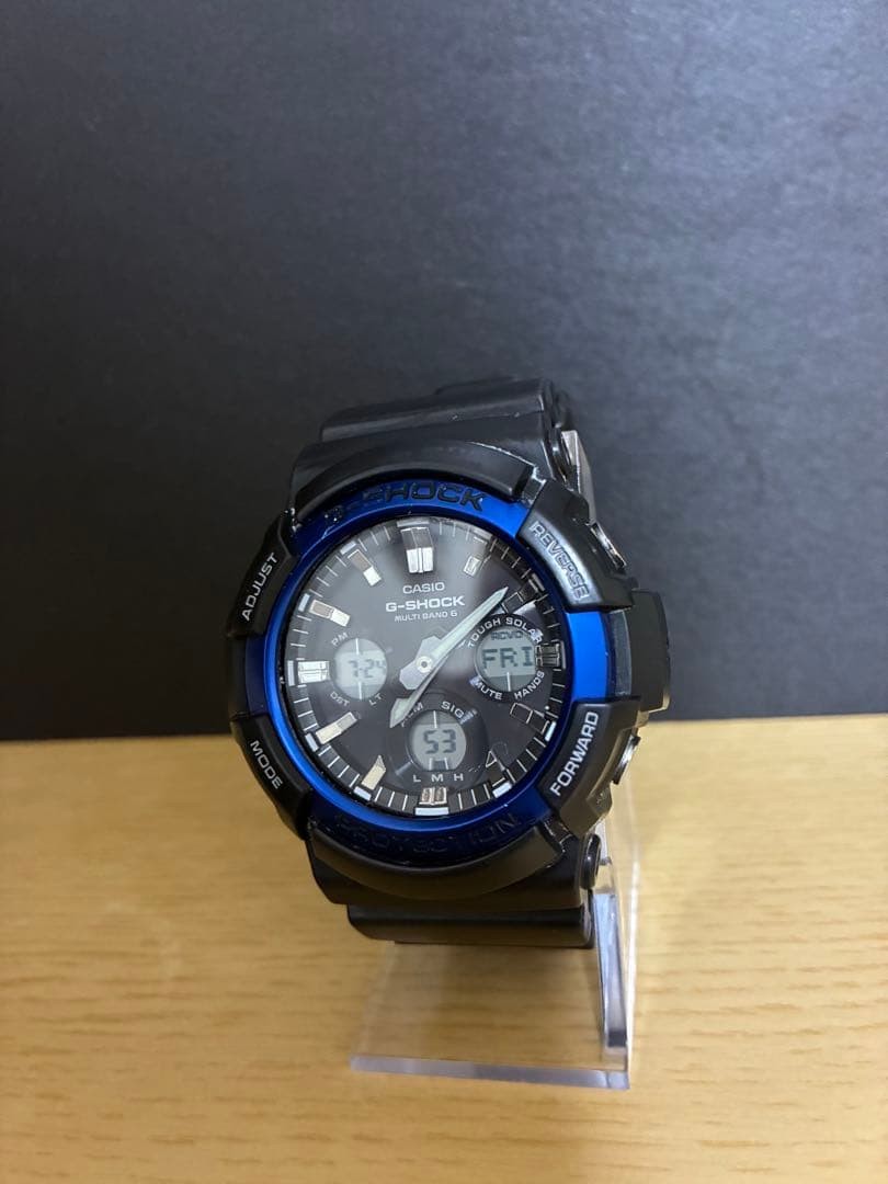List price: 30,000 yen CASIO G-SHOCK GAW-100B Radio-controlled solar watch Casio