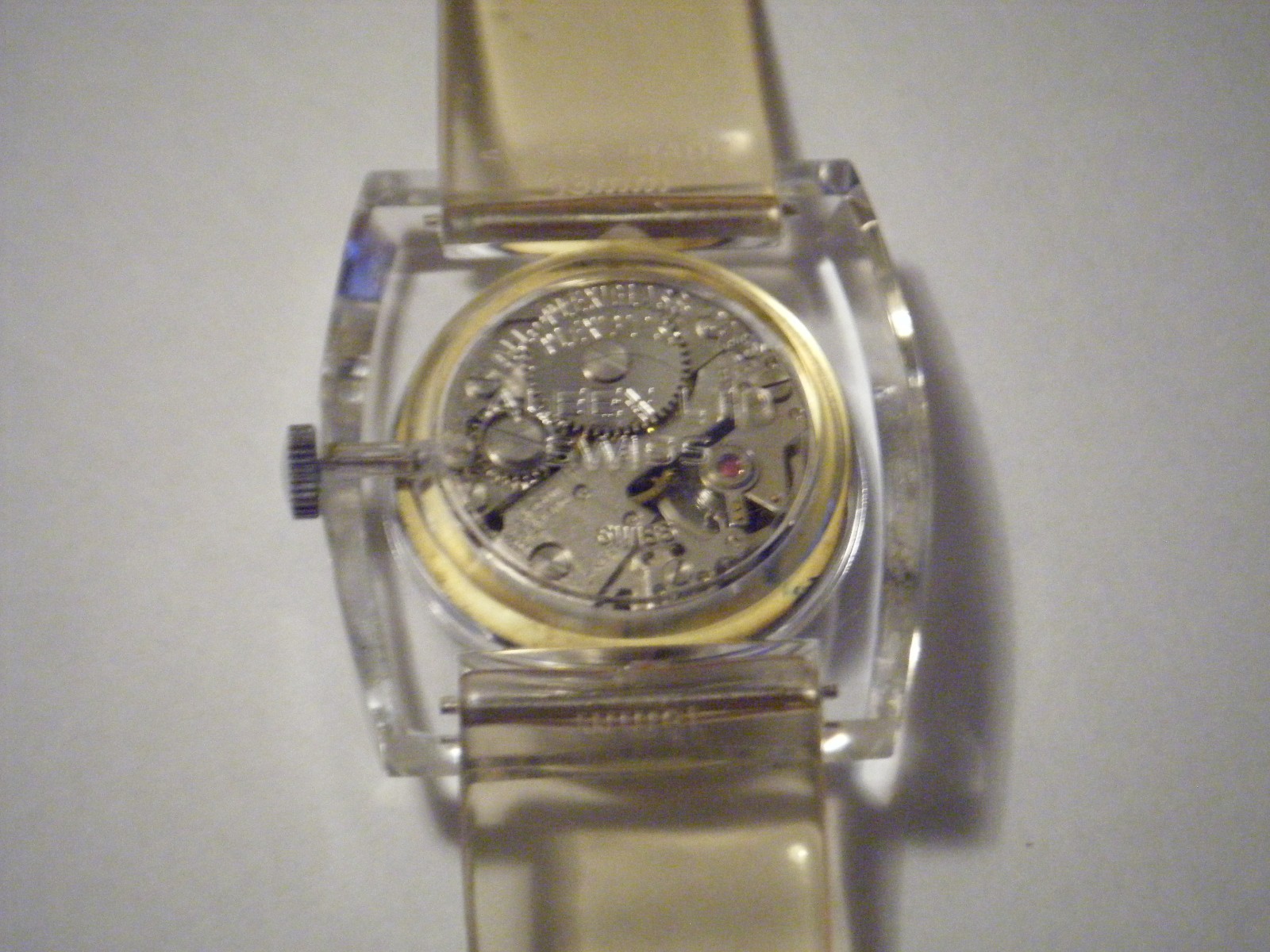 Vintage Chateau Alfex LTD Swiss Plexiglass Manual Wind Mens Wrist Watch