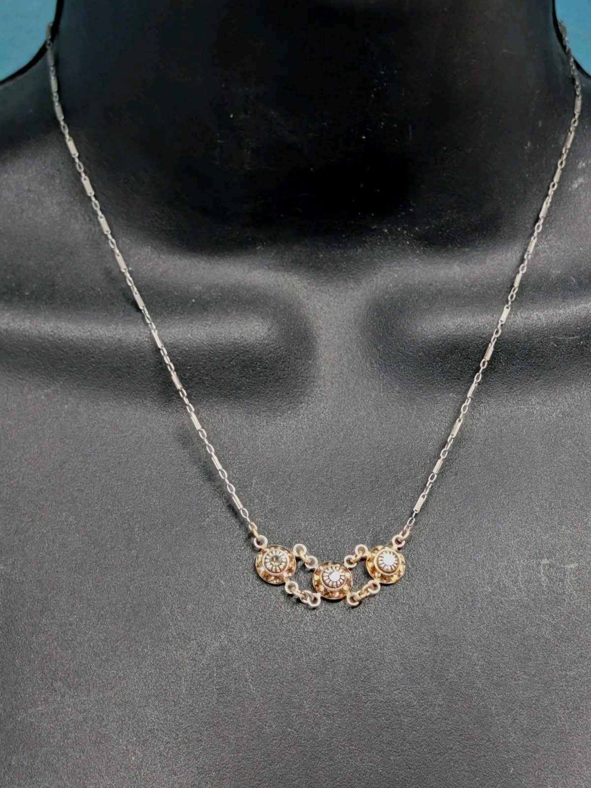 Vintage LIZ PALACIOS S.F Swarovski Crystal Flower Necklace 16”L
