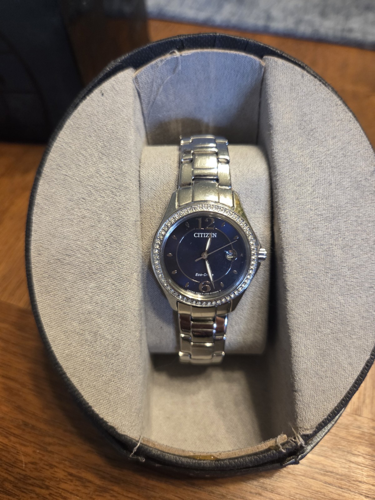 Citizen Eco-Drive Silhouette Crystal 30mm Silver Case Blue Dial. Date At 3 Spot