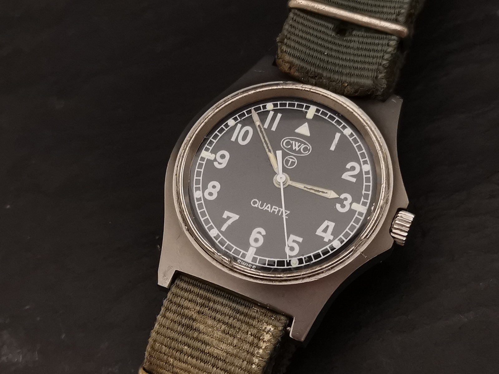 CWC G10 Quartz Watch 0555 Royal Navy Issued. Dated 1988. Working. Bonded strap.